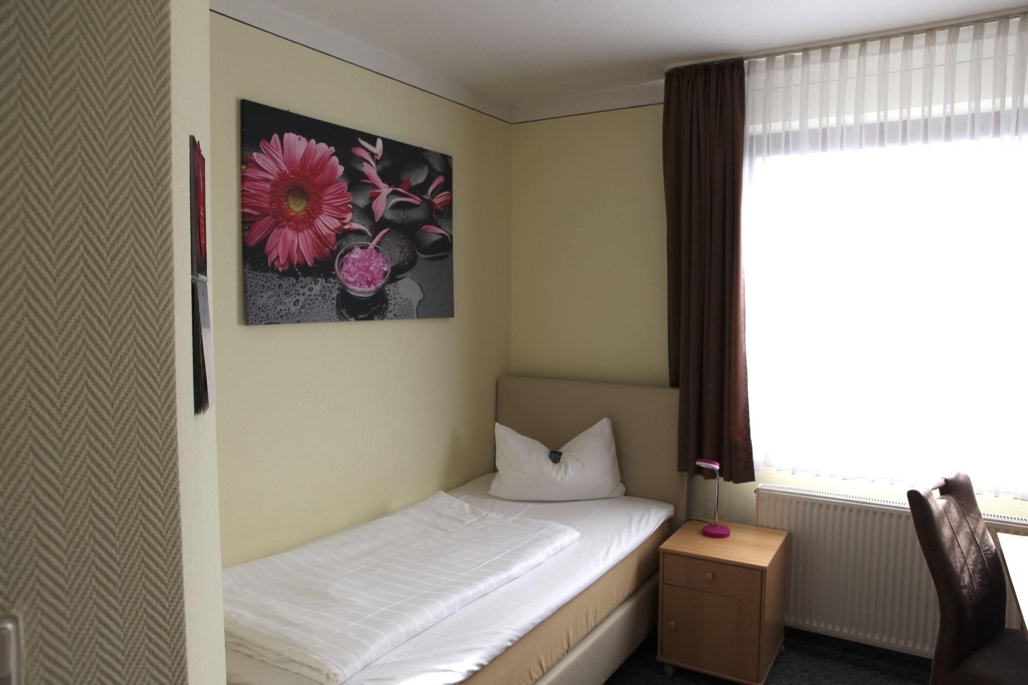 Landhotel Karrenberg Kirchberg an der Jagst Buitenkant foto