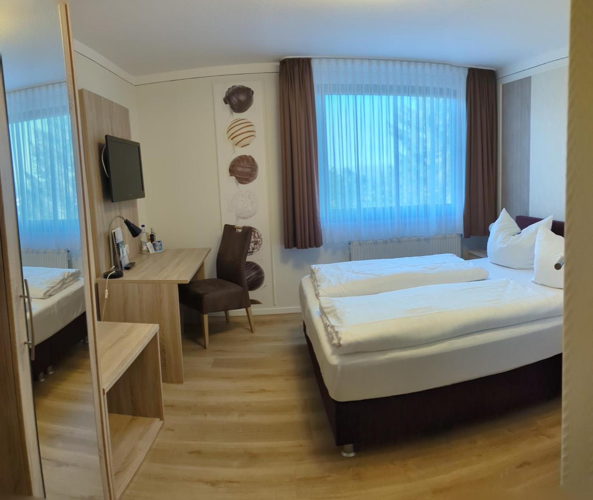 Landhotel Karrenberg Kirchberg an der Jagst Buitenkant foto