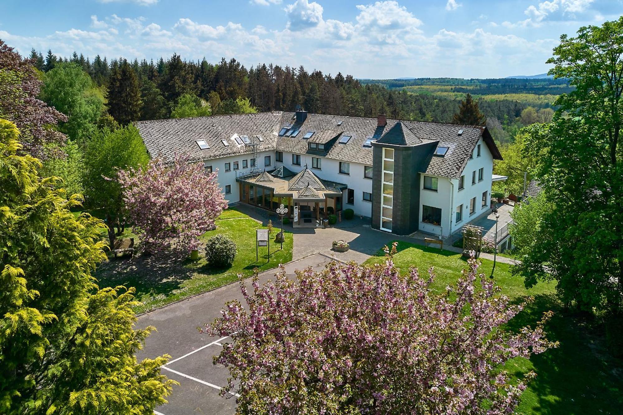 Landhotel Karrenberg Kirchberg an der Jagst Buitenkant foto