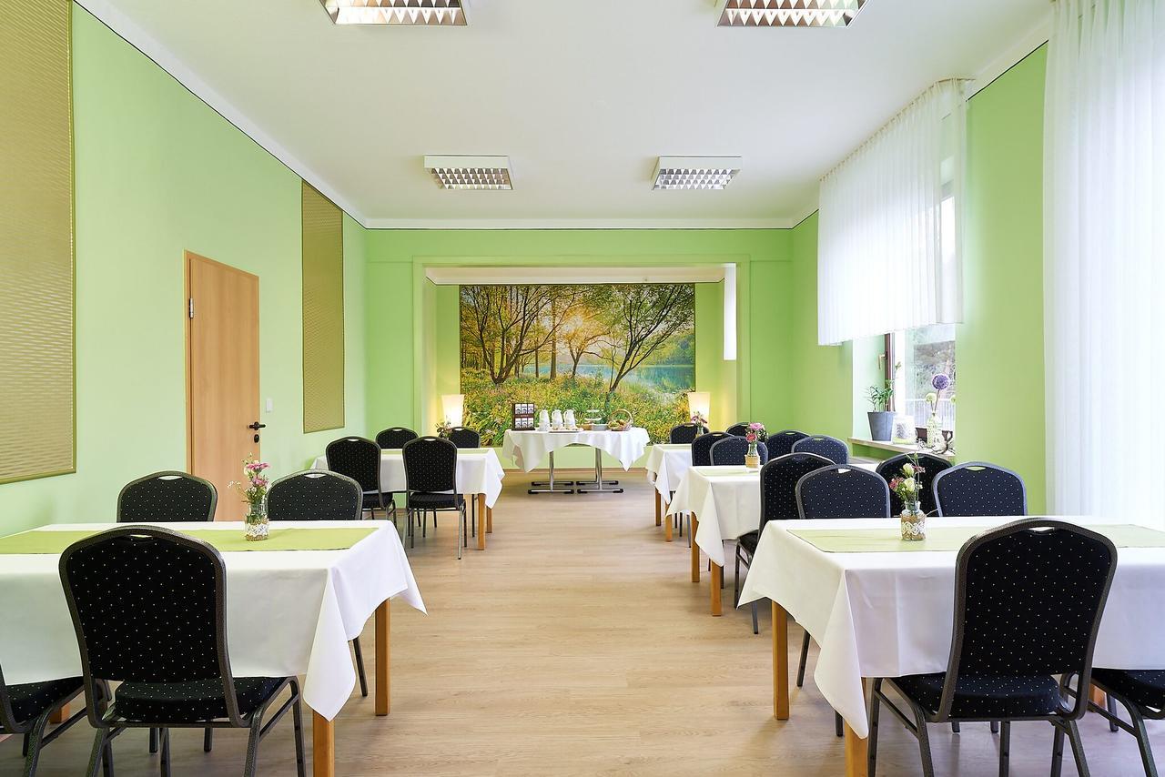 Landhotel Karrenberg Kirchberg an der Jagst Buitenkant foto