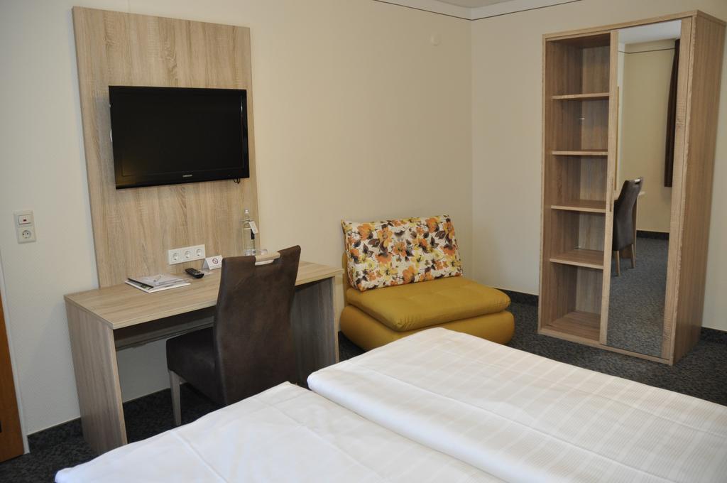 Landhotel Karrenberg Kirchberg an der Jagst Kamer foto